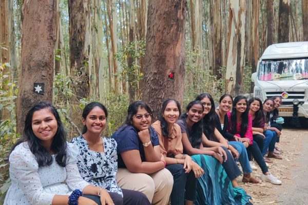 woman group trip